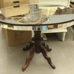 818 7576 PEDESTAL TABLE